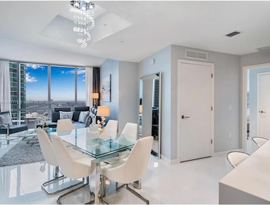 Paramount at Miami Worldcenter unit 3909, Miami, FL 33132 - photo 3