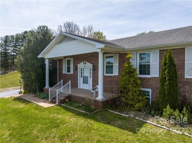 135 Keystone Dr unit 3, Asheville, NC 28806 - photo 4