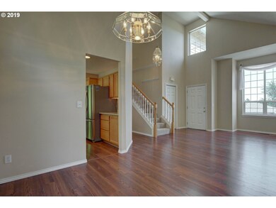 16632 SE East View Ct, Portland, OR 97236 - photo 4
