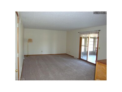 Huge Family room with sliders to the 3 season sun 