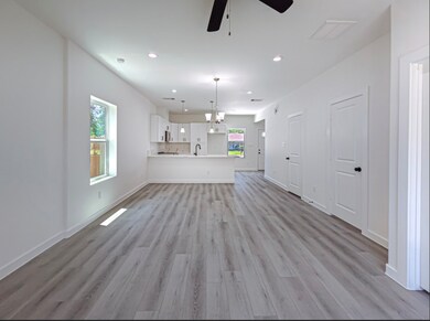 4007 King St, Houston, TX 77026 - photo 5