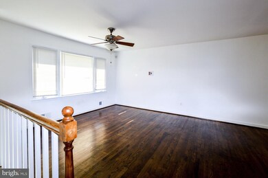 13102 Wellford Dr, Beltsville, MD 20705 - photo 4