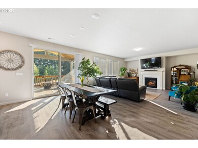 Living Room/Dining Room