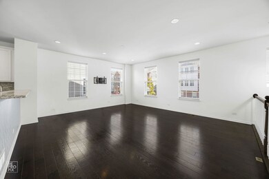 38 Marcel Ln, Schaumburg, IL 60194 - photo 4