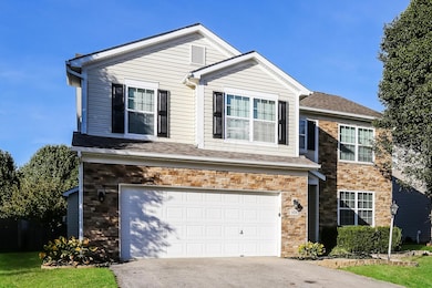 001-photo-front-view-11955682