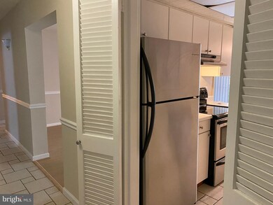 2255 Castle Rock Square unit 1B, Reston, VA 20191 - photo 7