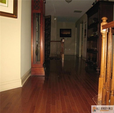 2 Colonial Ct, Plainsboro, NJ 08536 - photo 4