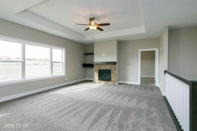 7830 NW 96th St, Johnston, IA 50131 - photo 6