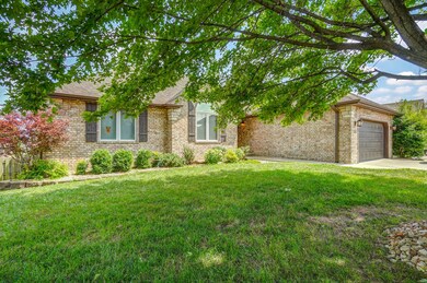 618 N Maplewood Hills Rd, Nixa, MO 65714 - photo 2