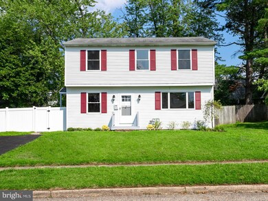 54 Primrose Ln, Willingboro, NJ 08046 - photo 2