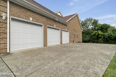 3 car garage