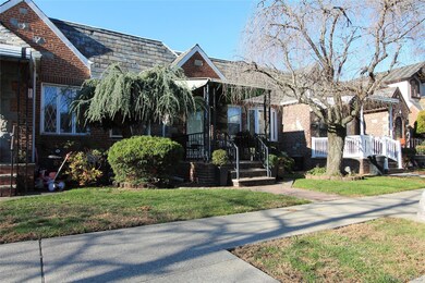 133-28 86th St, Jamaica, NY 11417 - photo 2