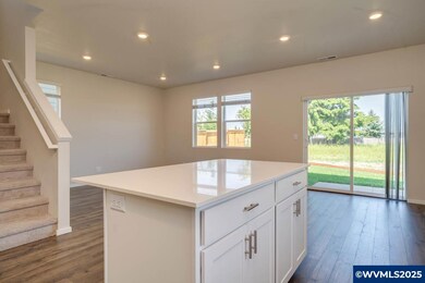 364 Greencrest St NE, Salem, OR 97301 - photo 2