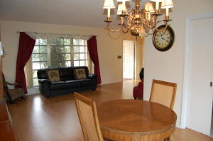 05 Living Room
