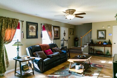 121 Archdale Dr, Jacksonville, NC 28546 - photo 7