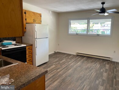 166 S Lime St unit 3, Quarryville, PA 17566 - photo 6