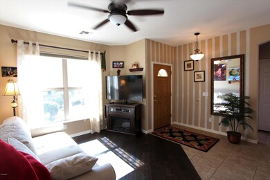 Den/Sitting Room/Dining