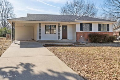 1-1581 Staunton Dr-1