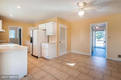 103 Lake View Dr, Annapolis, MD 21403 - photo 3