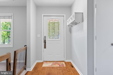 2180 Harpoon Dr, Stafford, VA 22554 - photo 2