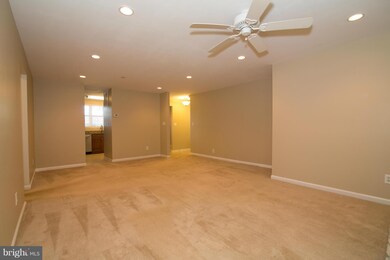 16254 Taconic Cir unit 108C, Dumfries, VA 22025 - photo 6