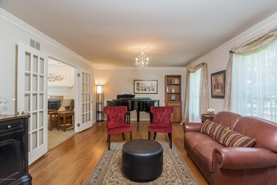 38 Rambling Brook Dr, Holmdel, NJ 07733 - photo 4