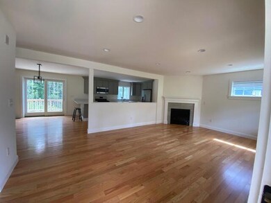 4 madeline livingroom kitchen