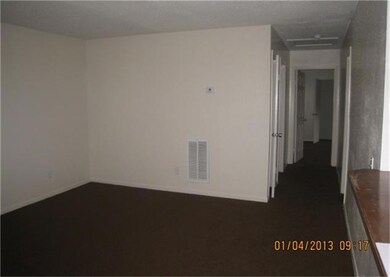 604 Verhalen Rd unit B, Alvin, TX 77511 - photo 5