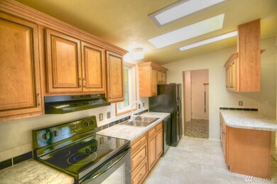 9220 Longhorn Loop SE, Olympia, WA 98501 - photo 7