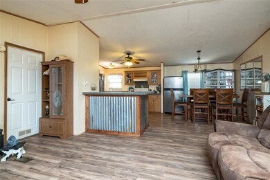 122 Northwoods Ct, Azle, TX 76020 - photo 7