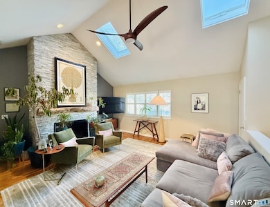 2289 Bedford St unit H13, Stamford, CT 06905 - photo 2