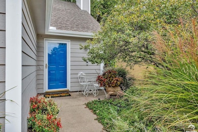 2416 Lancaster Dr, Lawrence, KS 66049 - photo 5