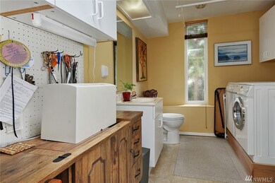 709 Elm Place W, Edmonds, WA 98020 - photo 7