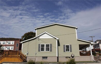 100 N Lobb Ave, Pen Argyl, PA 18072 - photo 6