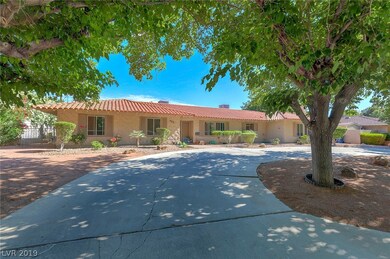 3672 S Rosecrest Cir, Las Vegas, NV 89121 - photo 4