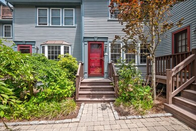 35 Merrymount Rd unit E, Quincy, MA 02169 - photo 4