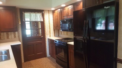 1712 N 12th St, Niles, MI 49120 - photo 5