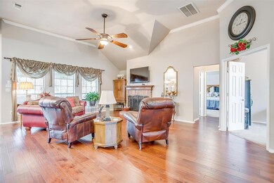 317 Miramar Cir, Weatherford, TX 76085 - photo 7