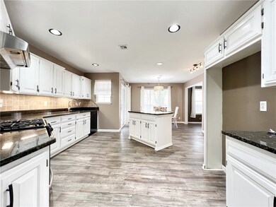 1204 N 35th St, Rogers, AR 72756 - photo 4