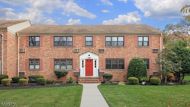 52b Sandra Cir unit 2B, Westfield, NJ 07090 - photo 2