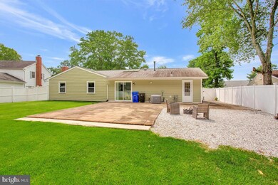 15762 Pointer Ridge Dr, Bowie, MD 20716 - photo 6