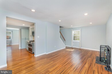 3094 White Birch Ct, Fairfax, VA 22031 - photo 3