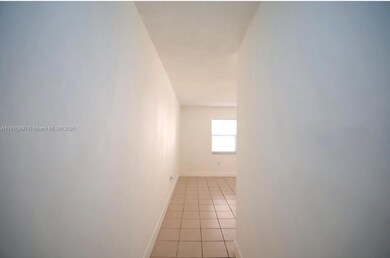 16117 NE 19th Ct unit 4, North Miami Beach, FL 33162 - photo 5