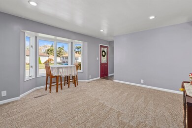 3140 Maple Dr, Highland, IN 46322 - photo 3