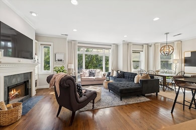 3448 N Ashland Ave unit 2S, Chicago, IL 60657 - photo 5