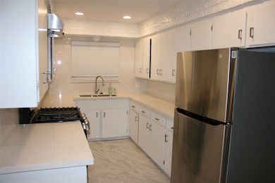 323 Ishmeal St, Houston, TX 77091 - photo 6