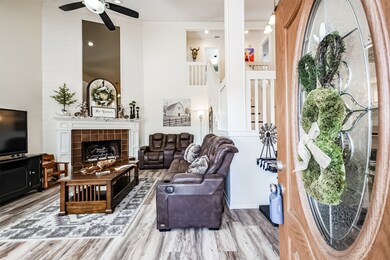 416 Towne Ct, Alvin, TX 77511 - photo 5