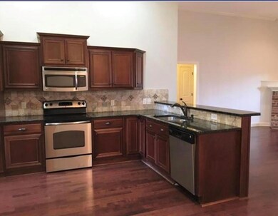 107 Burnt Hickory Ct, Warner Robins, GA 31088 - photo 6