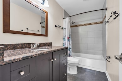 602 Oswego Dr, Carol Stream, IL 60188 - photo 7