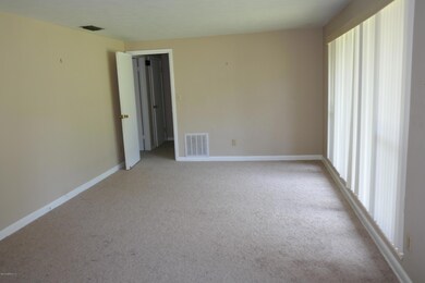 2809 Synhoff Dr W, Jacksonville, FL 32216 - photo 3